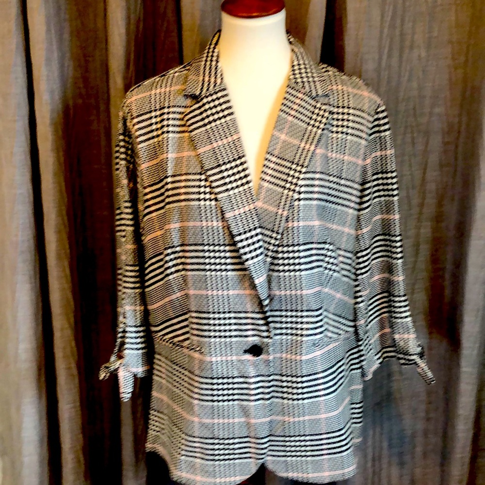 Elle Plaid Blazer